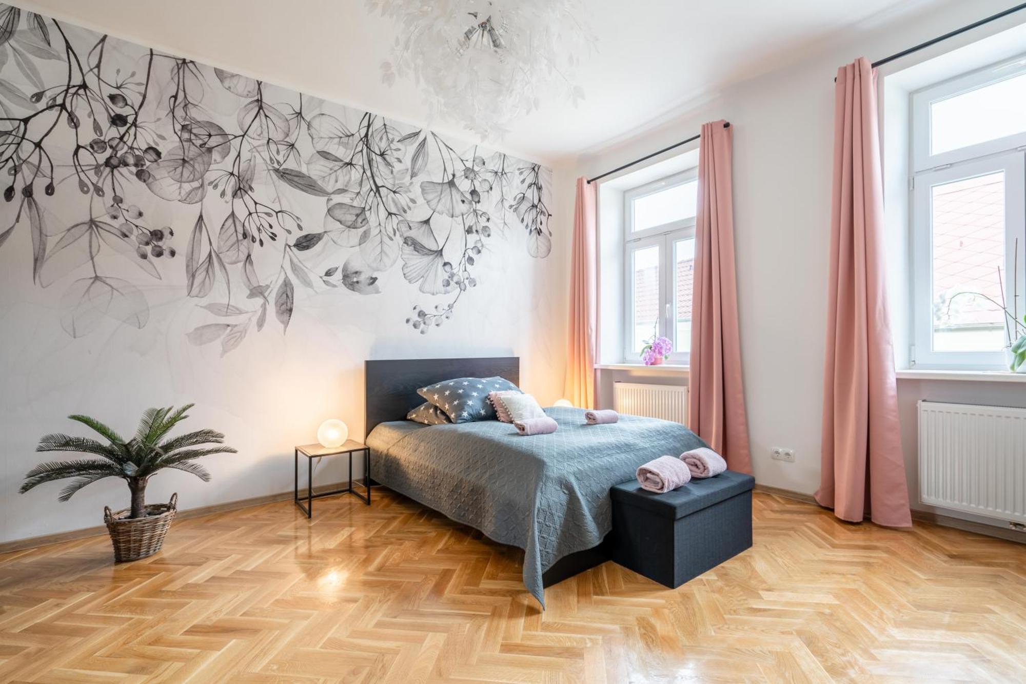 Revliving Apartments Eggenburg Exterior photo