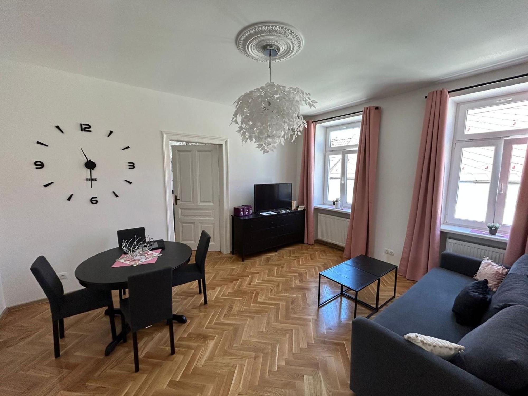 Revliving Apartments Eggenburg Exterior photo