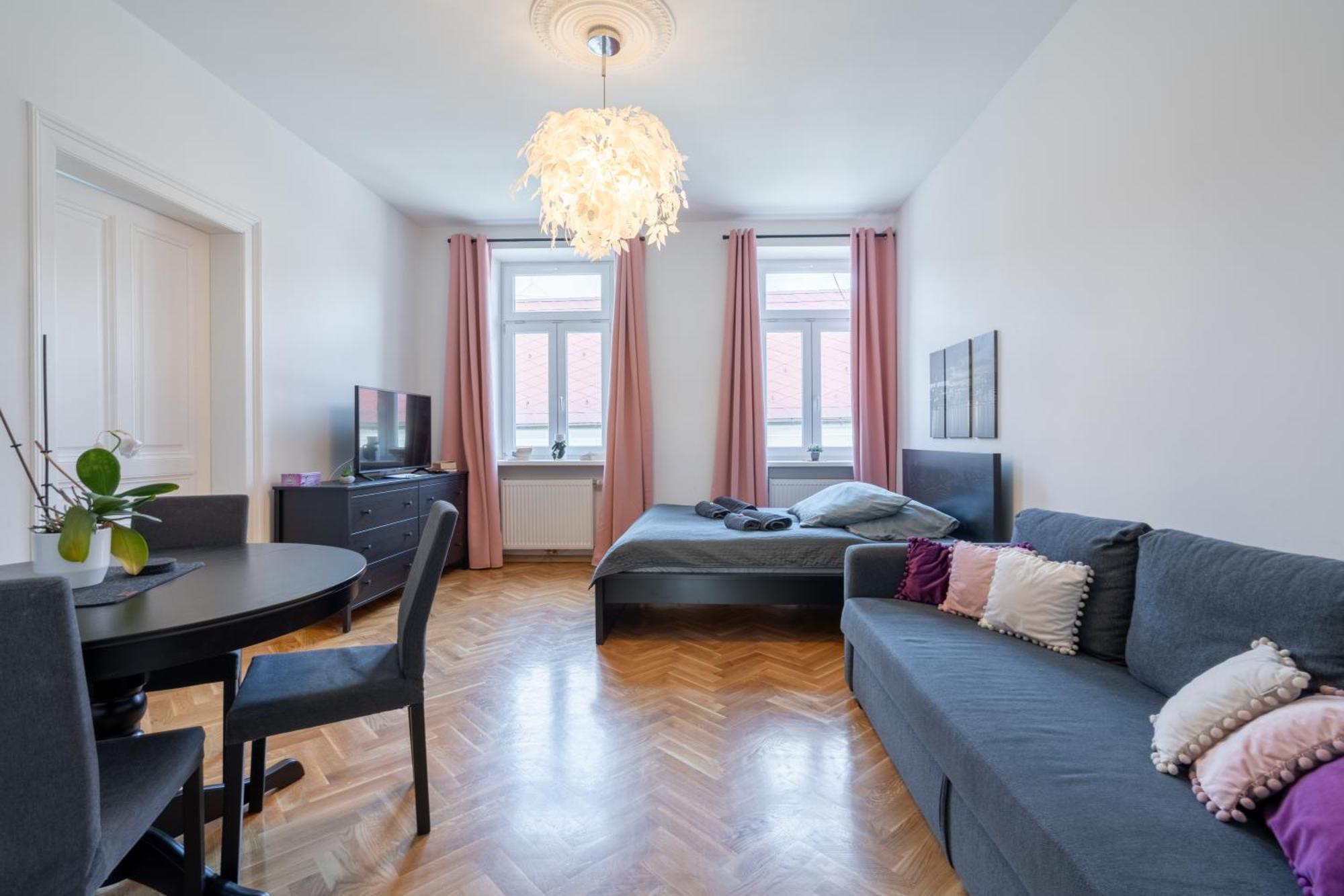 Revliving Apartments Eggenburg Exterior photo